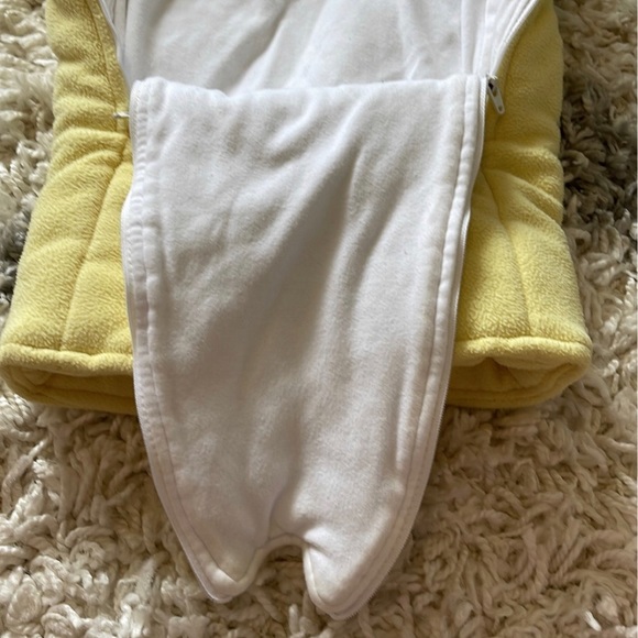 Merlin’s magic sleep suit. Yellow small - Picture 6 of 7